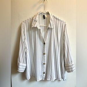 H&M White and Black Button Down Shirt